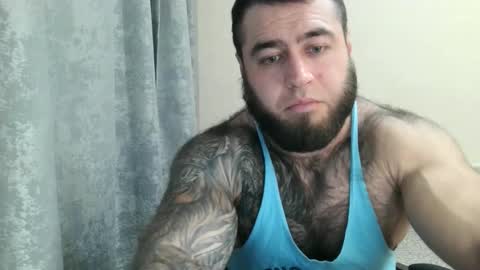 Snapshot of aaron_royal chatting on September 9, 4:17 pm Davin tayl online show from September 9, 4:17 pm