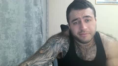 Snapshot of aaron_royal chatting on September 20, 5:14 pm Davin tayl online show from September 20, 5:14 pm