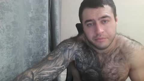 Snapshot of aaron_royal chatting on September 27, 5:07 pm Davin tayl online show from September 27, 5:07 pm