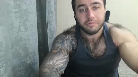 Snapshot of aaron_royal chatting on October 4, 4:27 pm Davin tayl online show from October 4, 4:27 pm