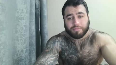 Snapshot of aaron_royal chatting on November 14, 4:28 pm Davin tayl online show from November 14, 4:28 pm