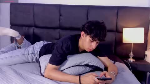 Aron online show from September 23, 6:22 pm