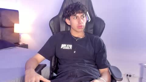 Aron online show from October 8, 6:05 pm