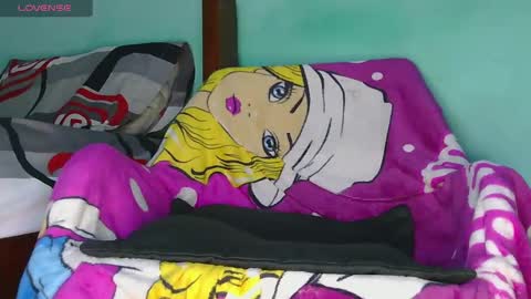 Aaron online show from October 12, 5:01 pm