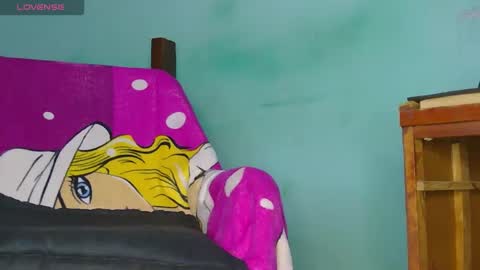 Aaron online show from October 31, 4:19 pm