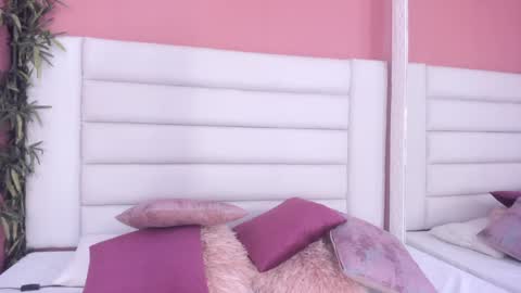 abbey_walker online show from February 2, 2:48 am