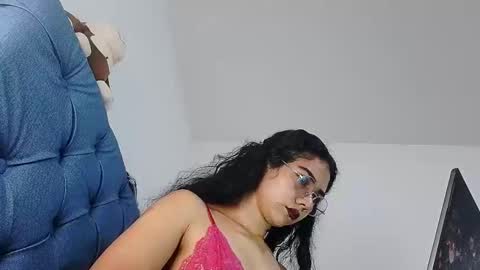 Martina online show from February 18, 2:38 pm