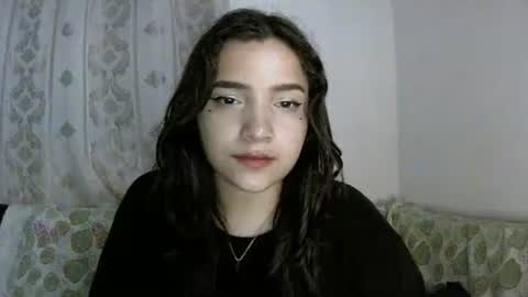 Snapshot of abbie_23 chatting on December 20, 6:20 am Abbie cute online show from December 20, 6:20 am