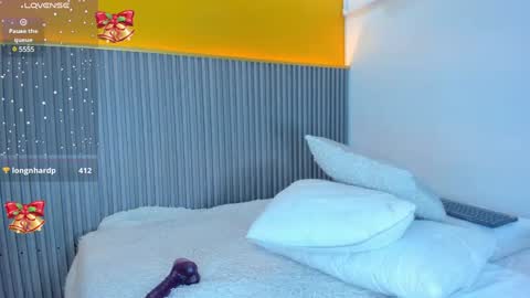 Abbie Edmond  online show from December 24, 2:01 pm