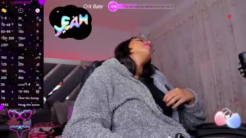 abby_esposiito online show from January 28, 7:10 pm