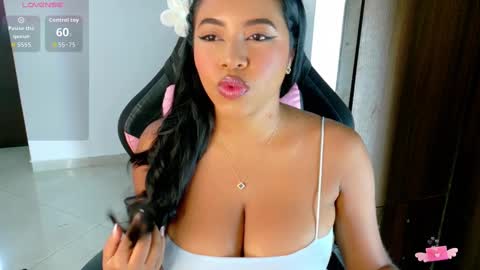 ABBY  online show from September 21, 6:09 pm