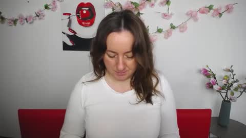 abbytaylorr online show from November 6, 7:31 am