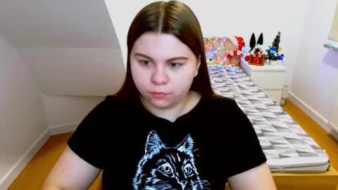 Snapshot of abbyvibe chatting on December 15, 12:20 pm abbyvibe online show from December 15, 12:20 pm