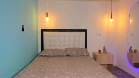  Abella and Kendra  online show from September 25, 10:46 pm