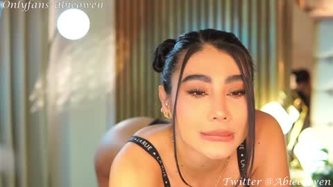 Snapshot of abie_owen chatting on February 3, 8:13 pm abie_owen online show from February 3, 8:13 pm