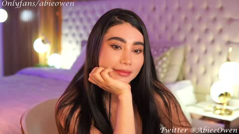 Snapshot of abie_owen chatting on March 12, 12:53 am abie_owen online show from March 12, 12:53 am