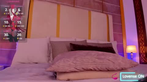    online show from February 12, 11:30 pm