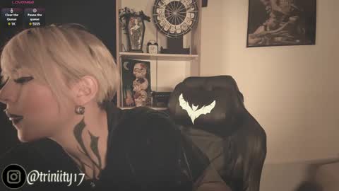 April  online show from December 13, 3:54 pm