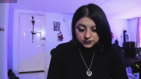 Alice online show from January 4, 5:58 pm