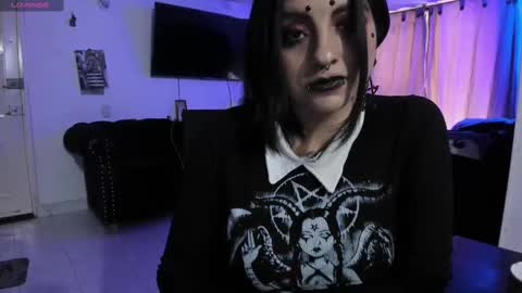 Alice online show from February 25, 3:49 pm