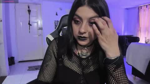 Alice online show from September 18, 4:31 pm