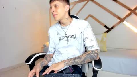 Adam online show from September 16, 7:15 pm