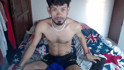 Snapshot of adam_x256 chatting on February 1, 12:05 pm instagram adam x256 online show from February 1, 12:05 pm