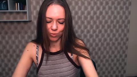 adamais_ online show from March 8, 7:27 am