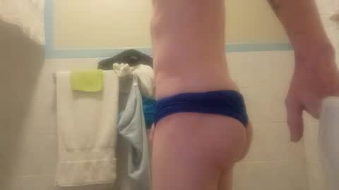 Snapshot of adamllamas chatting on February 13, 5:16 am adamllamas online show from February 13, 5:16 am