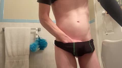 Snapshot of adamllamas chatting on February 14, 10:07 am adamllamas online show from February 14, 10:07 am