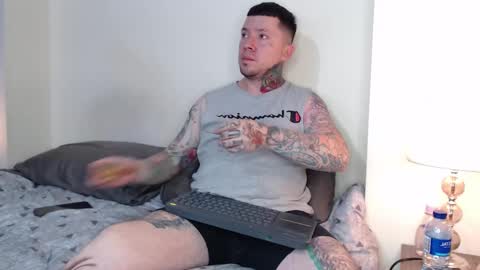 Snapshot of adamtatts chatting on February 17, 4:53 am Adam online show from February 17, 4:53 am