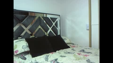 eva online show from November 8, 1:00 pm