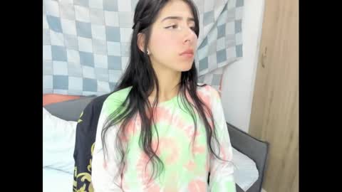 Snapshot of addiflower chatting on November 14, 8:18 pm addi online show from November 14, 8:18 pm