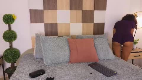 Andrea online show from February 14, 12:09 am