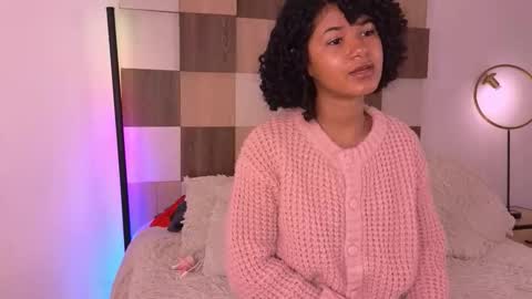 Andrea online show from November 17, 12:00 pm