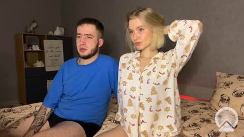 Snapshot of adele_nick2202 chatting on December 24, 7:33 pm Adele Nick online show from December 24, 7:33 pm