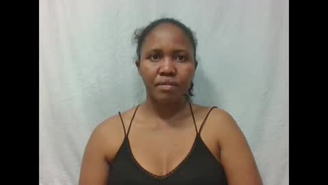 adelealy online show from October 7, 4:31 am