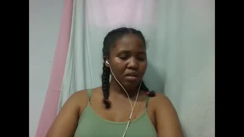 adelealy online show from November 1, 6:59 am