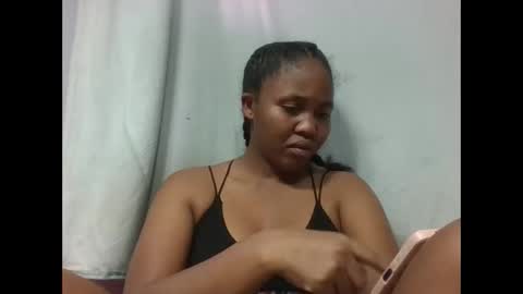 adelealy online show from November 13, 7:29 am