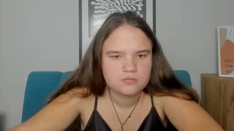 adelecruzz online show from November 29, 1:14 pm