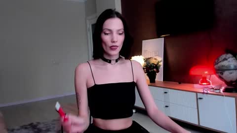 Adele Shine online show from October 6, 5:38 am