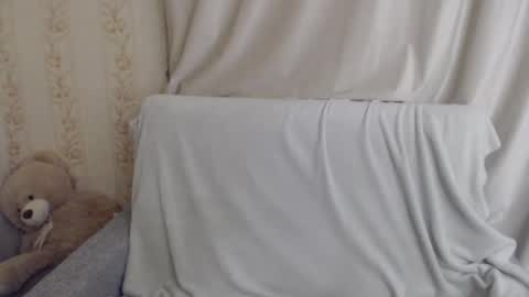 adelinalawson online show from December 10, 4:06 pm