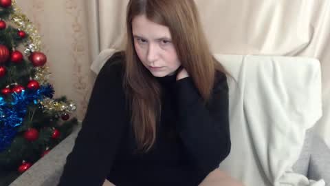 adelinalawson online show from January 5, 11:48 am