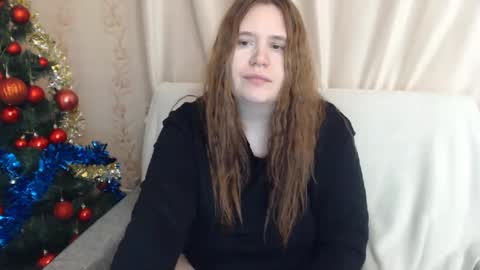 adelinalawson online show from January 19, 6:43 pm