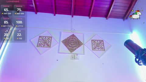 adeline online show from December 15, 5:02 am