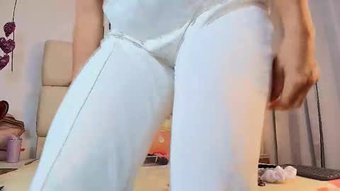 AdharaSmithh online show from September 20, 10:22 pm