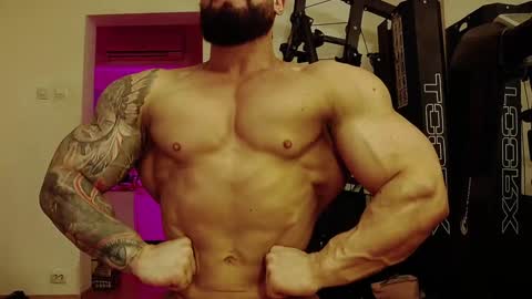 Adonis online show from February 4, 7:22 pm