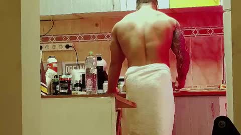 Adonis online show from February 10, 10:51 pm