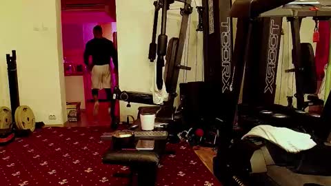 Adonis online show from November 11, 7:52 am