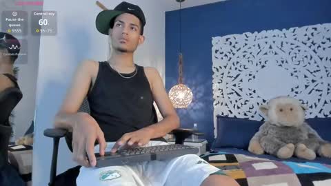 adonis_wb online show from September 19, 9:43 am